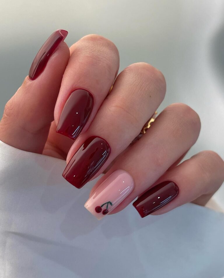 Cozy & Cute: 51 Fall Nails to Try This Season