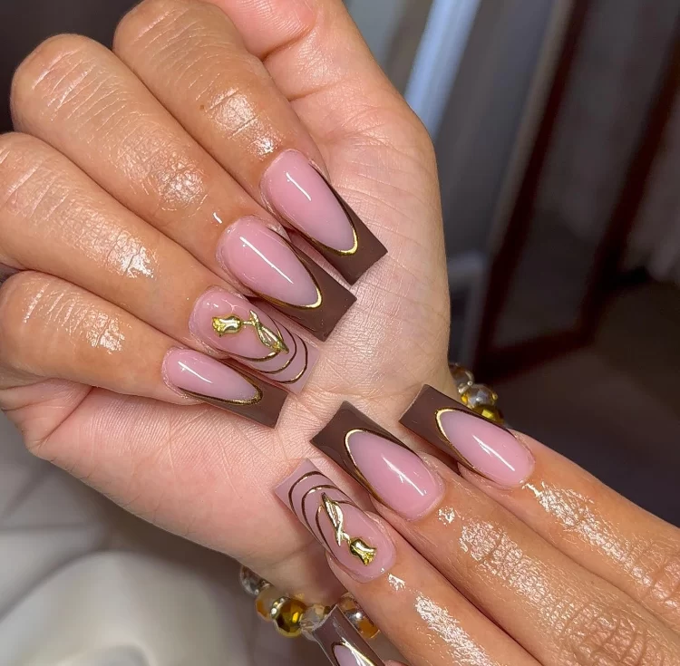 36 Chic Brown and Gold Nail Designs for a Luxe Look