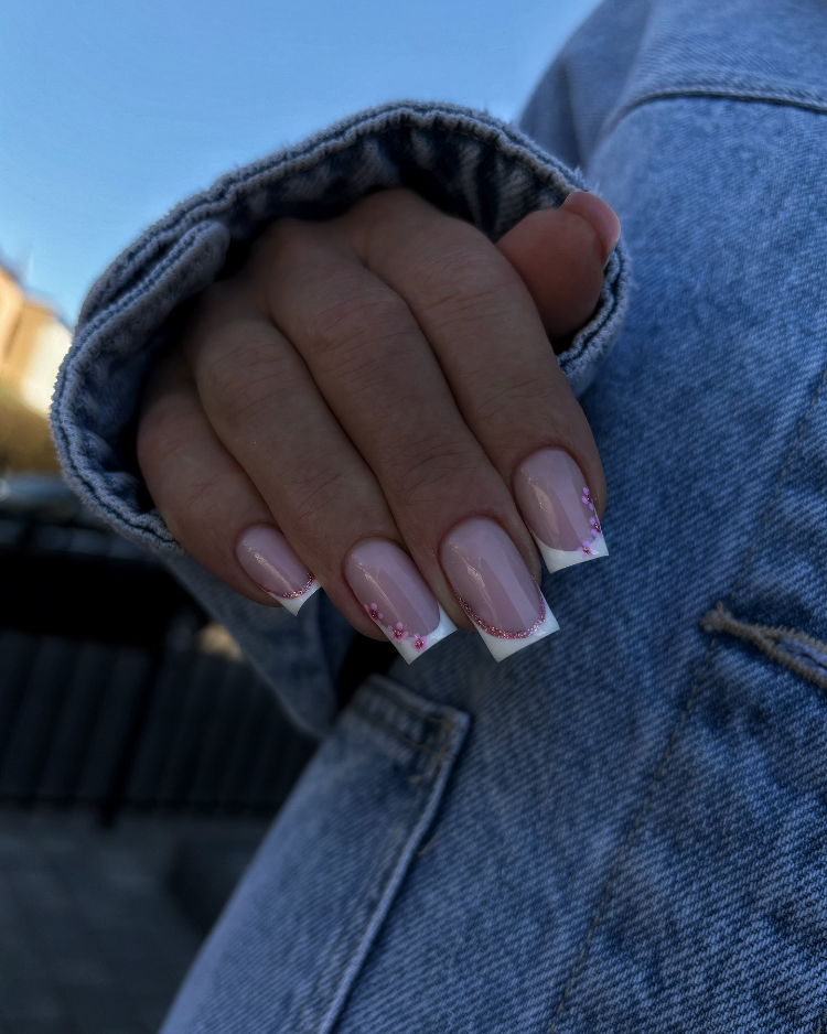 40+ Fresh Pink Nail Ideas to Inspire Your Next Mani