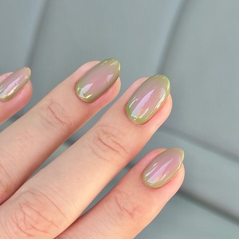 42 Sweet and Short Summer Nail Designs to Try This Season